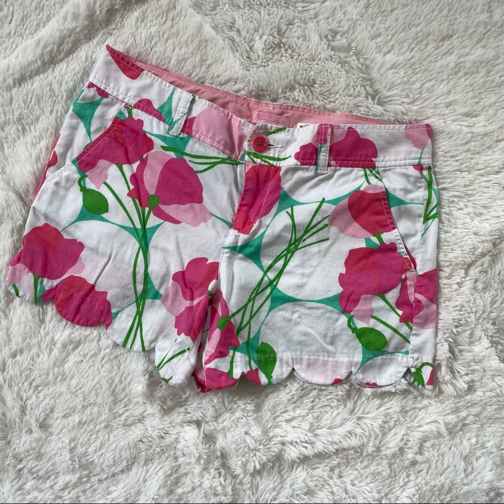 Lily Pulitzer 🌸 pink floral scalloped shorts 🌸